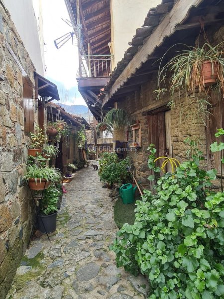 Charming Terraced House in Scenic Kakopetria Awaits You - 3