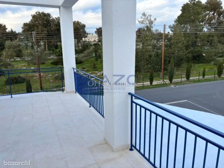 Spacious Unfurnished Villa for Rent in Agia Fyla - 9