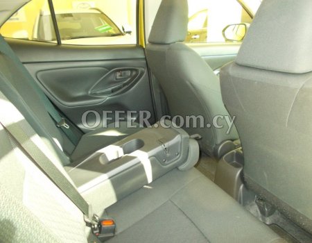 2021 Toyota Yaris Cross Hybrid 1.5L Hybrid Automatic SUV - 4