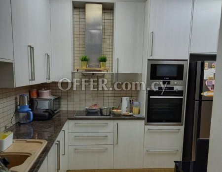 A beautiful three bedroom apartment is now available for Sale in Acropolis area. - 7