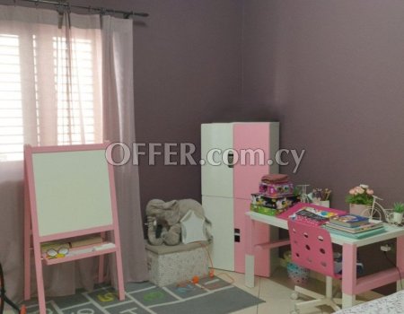 A beautiful three bedroom apartment is now available for Sale in Acropolis area. - 4