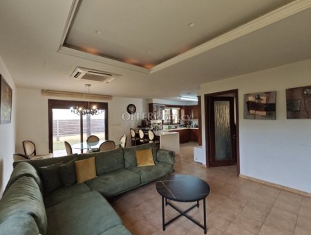 5-bedroom Detached Villa 259 sqm in Limassol (Town) - 7