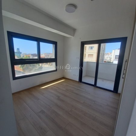 MODERN FULLY FURNISHED 3 BEDROOM APARTMENT WITH ROOF GARDEN IN MESA GEITONIA - 5