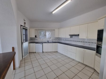 4-bedroom Detached Villa 321 sqm in Tala - 6
