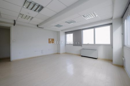 Office in Trypiotis Nicosia - 3
