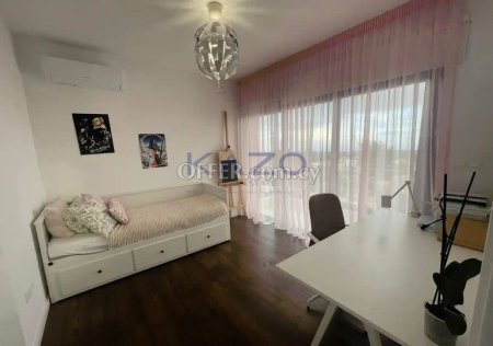 Resale Five Bedroom Villa For Sale in Souni Area - 4