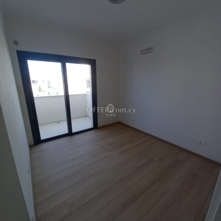 MODERN FULLY FURNISHED 3 BEDROOM APARTMENT WITH ROOF GARDEN IN MESA GEITONIA - 4