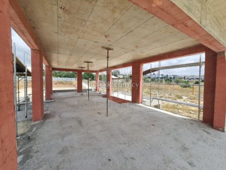 Three bedroom villa under construction in Emba area of Chloraka - 2