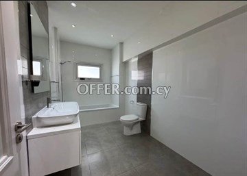 3 Bedroom Ground Floor Apartment  In Engomi Close To University Of Nic