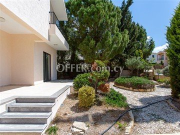 3 Bedroom Villa  In Kouklia, Pafos - With Private Swimming Pool