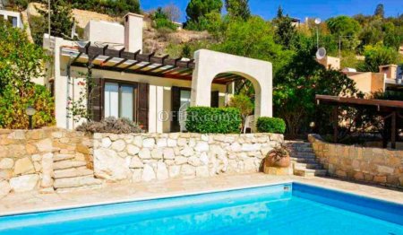 House (Detached) in Kamares, Paphos for Sale