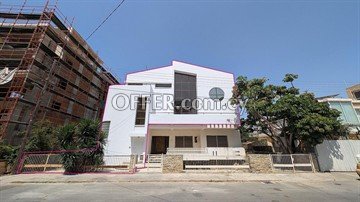 Spacious 3-Bedroom Apartment in Ayios Nikolaos, Larnaca