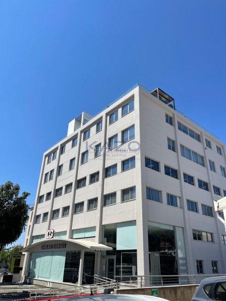 Modern 500m2 Rental in Central Agios Nektarios Location