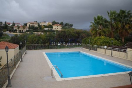 Spacious Mouttagiaka Maisonette with Communal Pool Access - 12