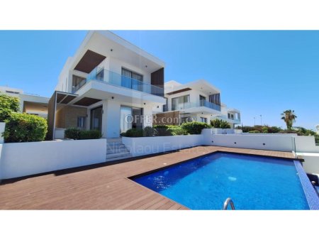Luxury resale villa on the seafront with unobstructed sea view in Kissonegra area of Paphos - 9