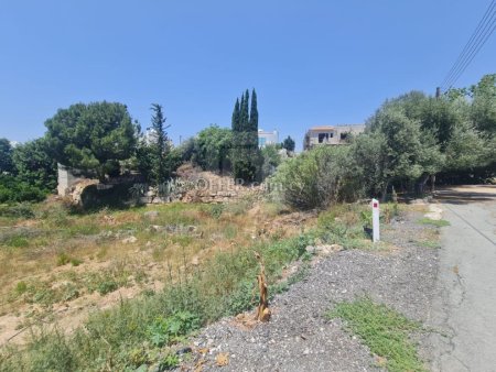 Large residential plot in Emba area of Cyprus - 3