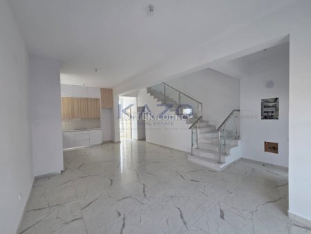 Spacious Three Bedroom Detached House for Sale in Ypsoupolis Area - 10