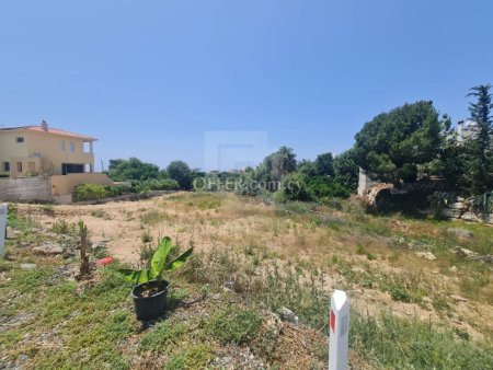 Large residential plot in Emba area of Cyprus - 2