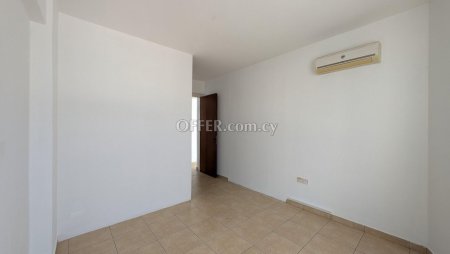 Charming 2 Bedroom Apartment in Deryneia Ammochostos - 4