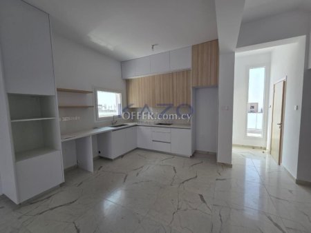 Spacious Three Bedroom Detached House for Sale in Ypsoupolis Area - 6