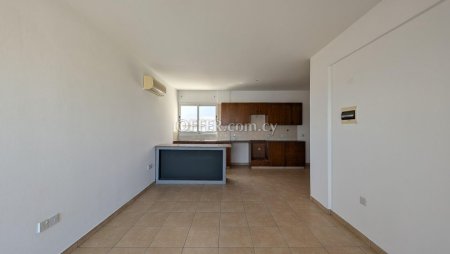 Charming 2 Bedroom Apartment in Deryneia Ammochostos - 3