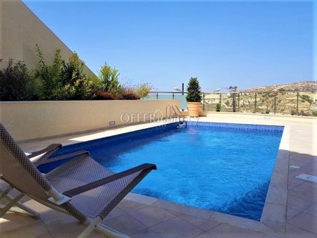LUXURY MODERN FIVE BEDROOM VILLA IN AGIOS TYCHONAS