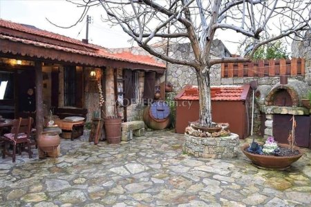 2 Bed Semi-Detached House for rent in Lofou, Limassol