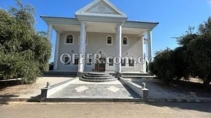 5 Bed Detached House for rent in Fasouri, Limassol