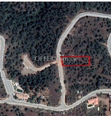 Residential Plot 1752 Sq.m.  in Kornos, Larnaca