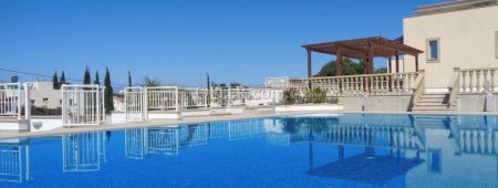 2 Bed Apartment for sale in Universal, Paphos