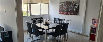  Spacious 3 Βedroom Αpartment Fully Renovated In Agioi Omologites, Nic