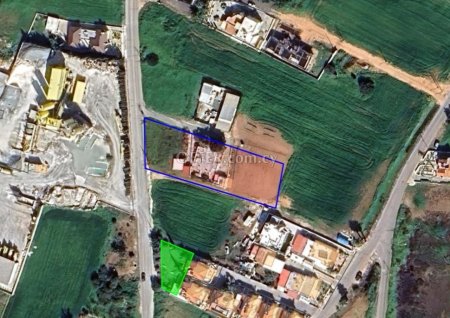 Building Plot in Paralimni