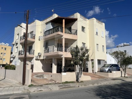 Top floor one bedroom apartment in Geroskipou area of Paphos