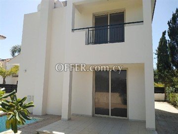 3 Bedroom House  In Pervolia, Larnaca - Very Close To The Sea
