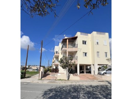 Top floor one bedroom apartment in Geroskipou area of Paphos - 2