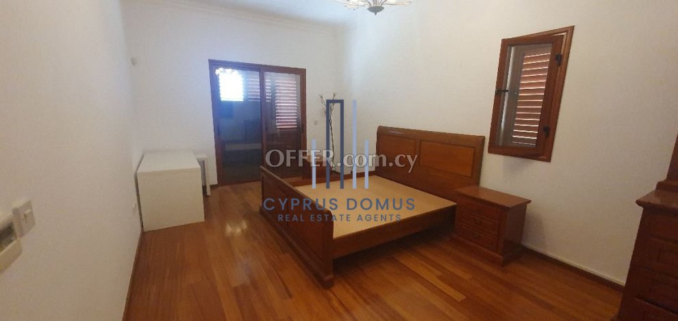 Spacious 6 Bedroom Villa with Sea View with Swimming Pool For Sale in Paniotis Area - 5