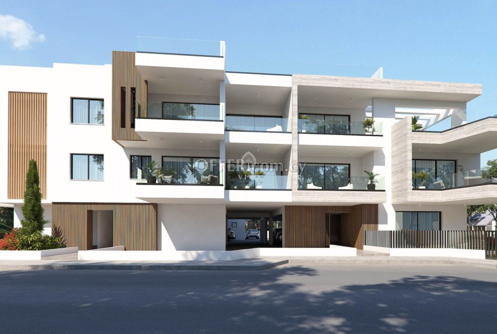MODERN 2 BEDROOM GROUND FLOOR APARTMENT WITH PRIVATE GARDEN IN LIVADIA - 9