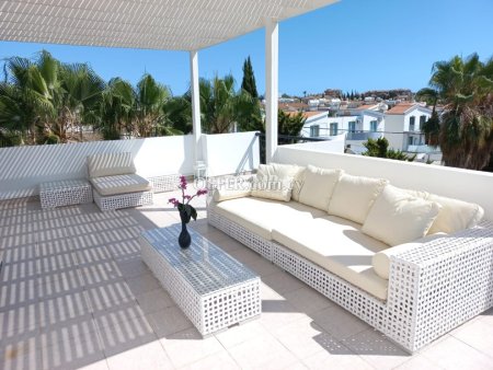 Apartment For Sale in Kato Paphos - Universal, Paphos - DP49
