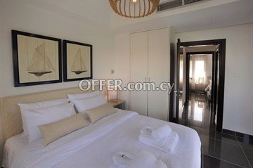 3 Bedroom Villa With Private Swimming Pool  In Pervolia, Larnaca