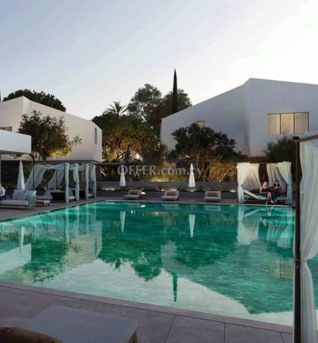 Charming Villa for Sale in Oroklini with Gym, Sauna and Communal Swimming Pool