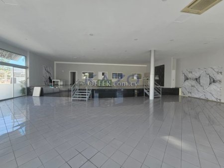 Showroom for Rent 320m2 Ground Floor Katholiki