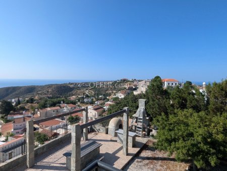 6-bedroom Detached Villa 420 sqm in Pissouri - 13