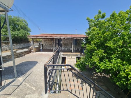 Six bedroom traditonal house for sale in Fyti village of Paphos - 5