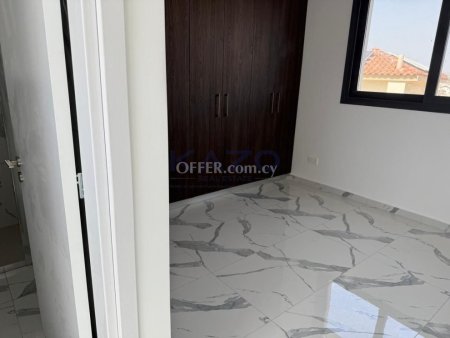 Modern Two Bedroom Apartment in Vibrant Ypsonas Agios Sylas - 4