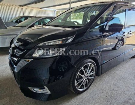 2017 Nissan Serena 2.0L Petrol Automatic Mini bus & bus