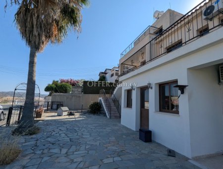 6-bedroom Detached Villa 420 sqm in Pissouri - 6