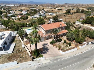 3 Bedroom House With Private Swimming Pool  In Anageia, Nicosia