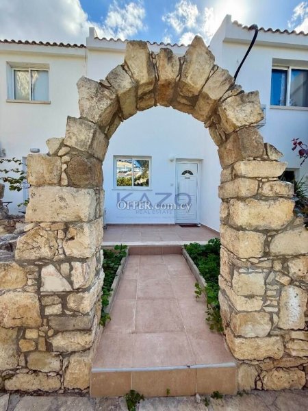 Two Bedroom Maisonette with Pool in Historic Moutallos