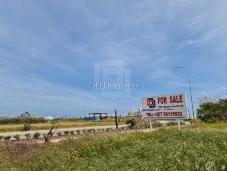Great plot next to Ayia Napa Marina 7352 m2 - 6