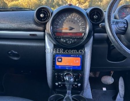 2016 Mini Countryman 2.0L Diesel Automatic Hatchback (photo 1)